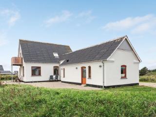 Holiday Home Matthias - 400m to the inlet by Interhome - 1