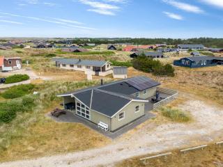 Holiday Home Drifa - 600m from the sea by Interhome - 4