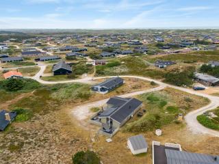 Holiday Home Drifa - 600m from the sea by Interhome - 3