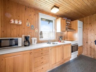 Holiday Home Dina - 200m to the fjord by Interhome - 2