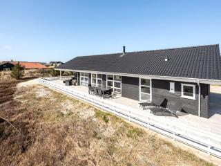 Holiday Home Karen - 900m from the sea by Interhome - 5