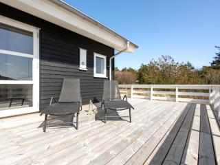 Holiday Home Karen - 900m from the sea by Interhome - 2