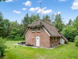 Holiday Home Alkil - 1-7km from the sea by Interhome - 7