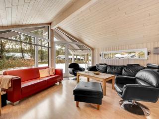 Holiday Home Elfrun - 250m from the sea by Interhome - 6