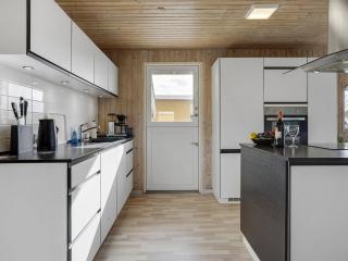 Holiday Home Hebba - 300m from the sea by Interhome - 1