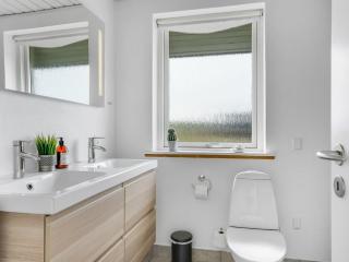 Holiday Home Gudmand - 200m from the sea by Interhome - 3