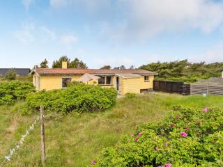 Holiday Home Suki - 650m from the sea by Interhome - 5