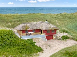 Holiday Home Zora - 100m from the sea by Interhome - 2