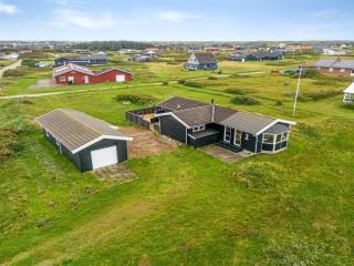 Holiday Home Viveka - 500m from the sea by Interhome - Harboør - 4