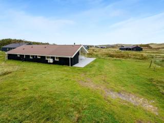 Holiday Home Elnur - 100m from the sea by Interhome - 5