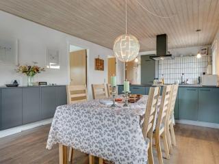 Holiday Home Bettine - 500m from the sea by Interhome - 2