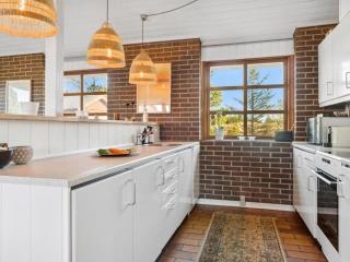 Holiday Home Aurelie - 800m from the sea by Interhome - 7