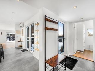 Holiday Home Damaskin - 300m from the sea by Interhome - 1