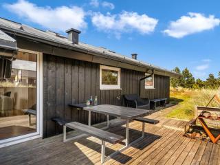 Holiday Home Suleika - 900m from the sea by Interhome - 3