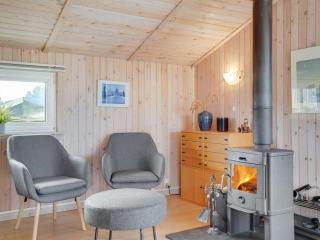 Holiday Home Melanie - 950m from the sea by Interhome - 7