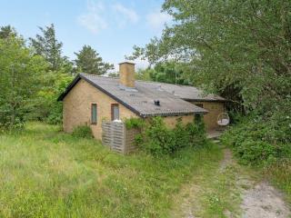 Holiday Home Flor - 900m from the sea by Interhome - 9