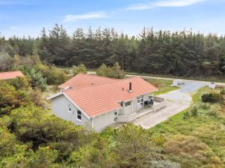 Holiday Home Zoya - 900m from the sea by Interhome - 5
