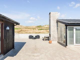 Holiday Home Anelma - 100m from the sea by Interhome - 2