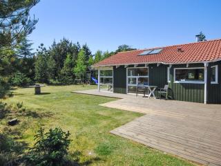 Holiday Home Heggi - 900m from the sea by Interhome - 2