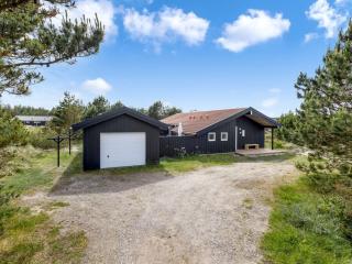 Holiday Home Antto - 900m from the sea by Interhome - 5