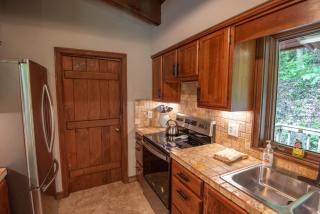 Private and Modern Blue Ridge Mountain Chalet- Sleeps 6 Dogs Welcome - 7