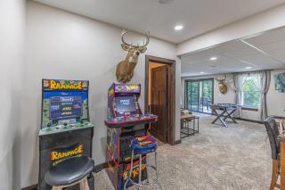 Diamond in the Bluff - HOT TUB - Sleeps 6 - 5