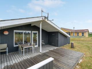 Holiday Home Svea - 400m from the sea by Interhome - 5