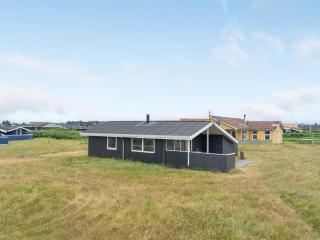 Holiday Home Svea - 400m from the sea by Interhome - 8