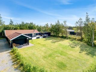 Holiday Home Ansfried - 900m from the sea by Interhome - 6