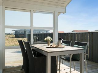 Holiday Home Riste - 450m from the sea by Interhome - 6