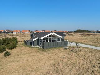 Holiday Home Riste - 450m from the sea by Interhome - 9