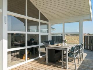 Holiday Home Riste - 450m from the sea by Interhome - 4