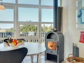 Holiday Home Riste - 450m from the sea by Interhome - 3