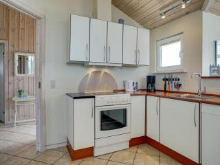 Holiday Home Riste - 450m from the sea by Interhome - 8