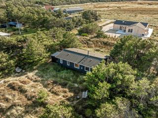 Holiday Home Letta - 800m from the sea by Interhome - 2