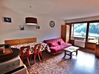 Grand Bornand : appartement 6 pers avec balcon au cœur du village - FR-1-458-167 - 2