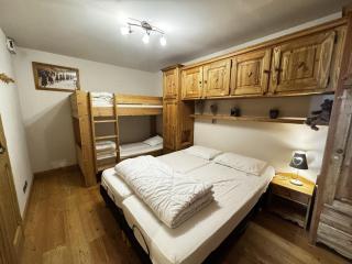 Appartement cosy 6 personnes avec garage, terrasse et wifi au cœur du village, proche pistes et commerces - FR-1-572-251 - 5