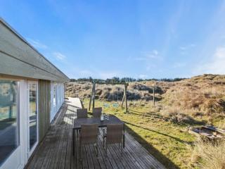 Holiday Home Falka - 800m from the sea by Interhome - 3