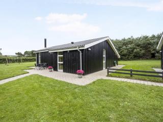 Holiday Home Into - 400m from the sea by Interhome - 5