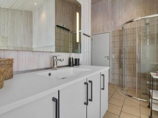 Holiday Home Laghmund - 250m from the sea by Interhome - 5