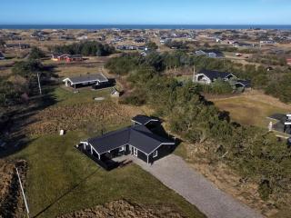 Holiday Home Grit - 650m from the sea by Interhome - 8
