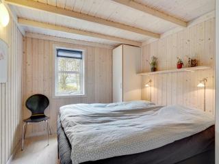 Holiday Home Jara - 700m from the sea by Interhome - 2