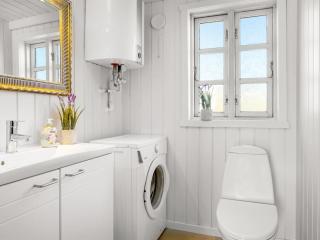 Holiday Home Guthfrith - 100m from the sea by Interhome - 2