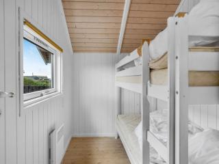 Holiday Home Freya - 200m from the sea by Interhome - 4