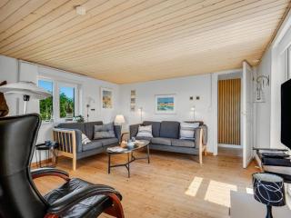 Holiday Home Telse - 375m from the sea by Interhome - 8