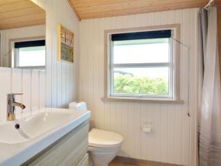 Holiday Home Myriam - 200m from the sea by Interhome - 5