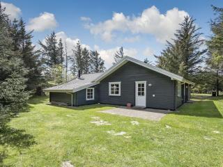 Holiday Home Vaska - 550m from the sea by Interhome - 3