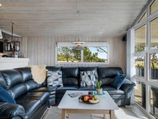 Holiday Home Richardine - 850m from the sea by Interhome - 6