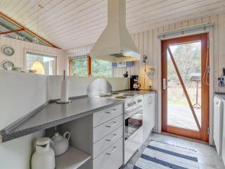 Holiday Home Arngerd - 450m from the sea by Interhome - 4