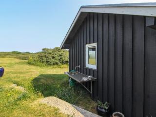 Holiday Home Harry - 100m from the sea by Interhome - 2
